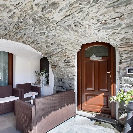 Maison Bebe Terre Blanche Aosta Exterior photo