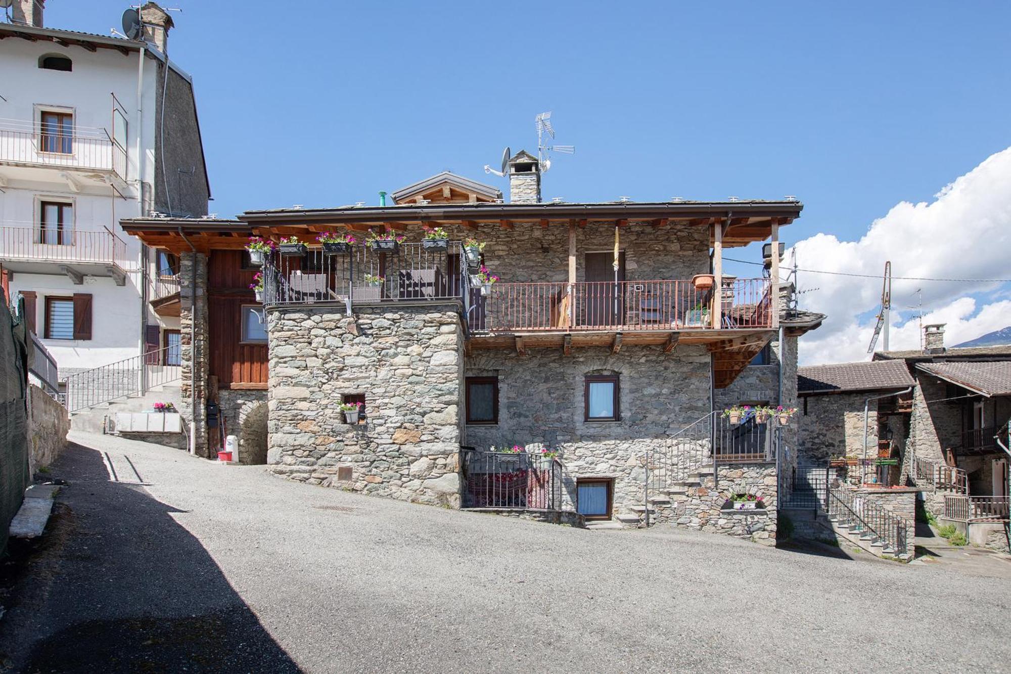 Maison Bebe Terre Blanche * Aosta